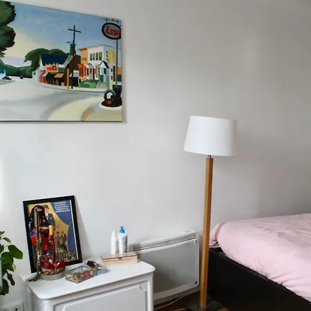 Spacious Apt With View On The Eiffel Tower شقة