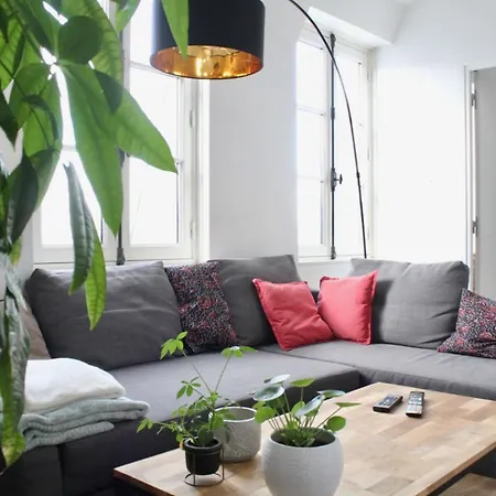 شقة Spacious Apt With View On The Eiffel Tower باريس